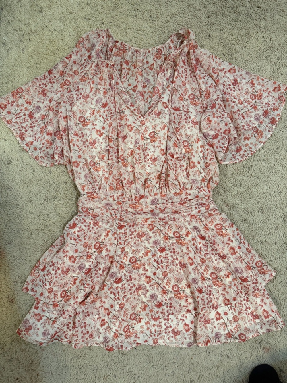 Abercrombie & Fitch Angel
Sleeve Sheer Mini Dress Size
XS Petite - Picture 2 of 5